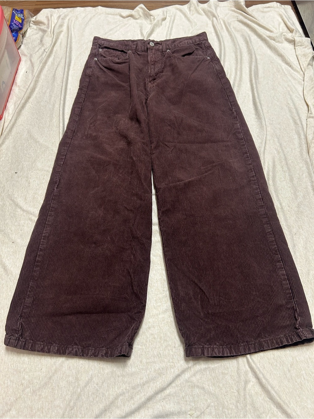 BDG High and Wide Chocolate Brown Corduroy Pants High Waisted Wide Leg Size 32